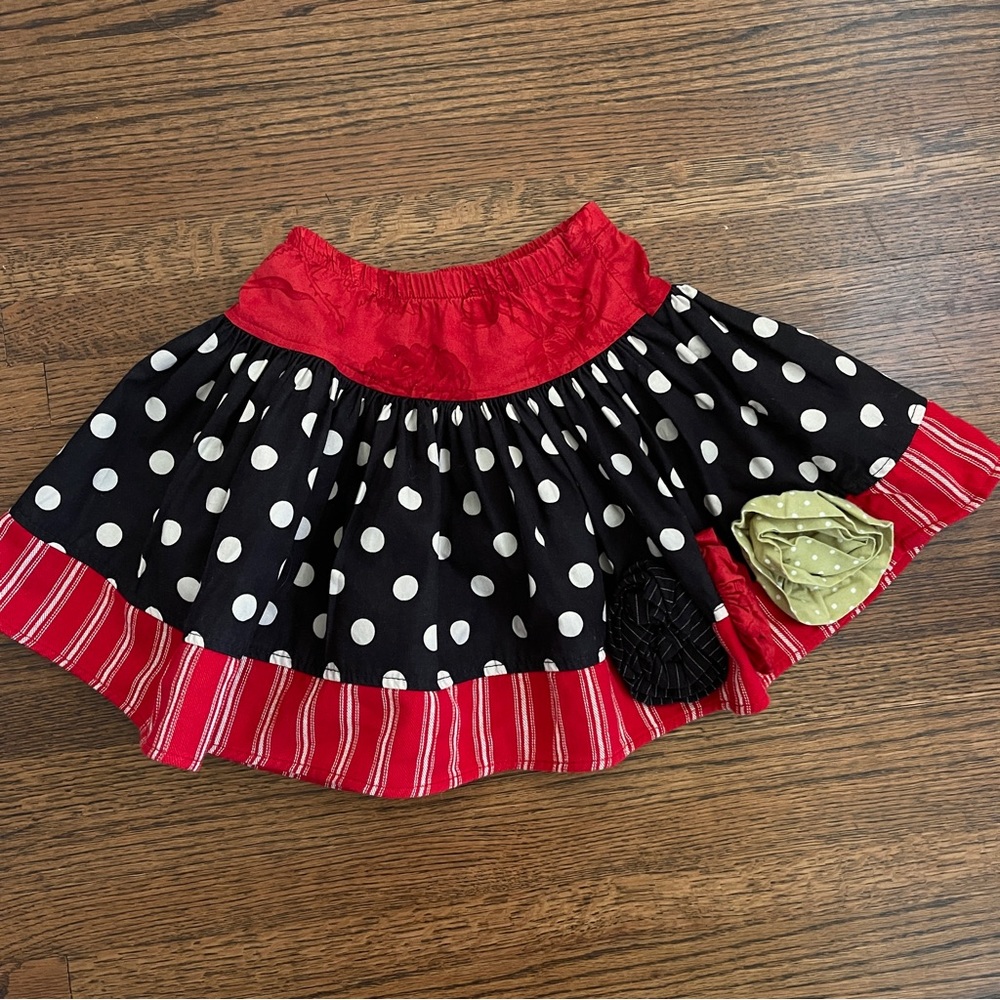 persnickety skirt